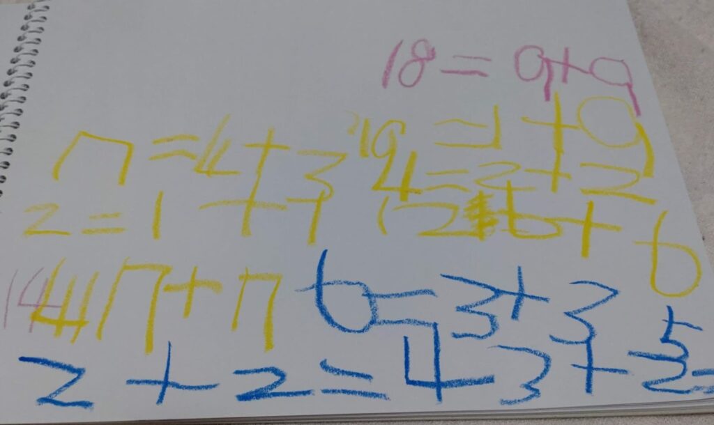 クレヨンで書いた足し算のらくがき